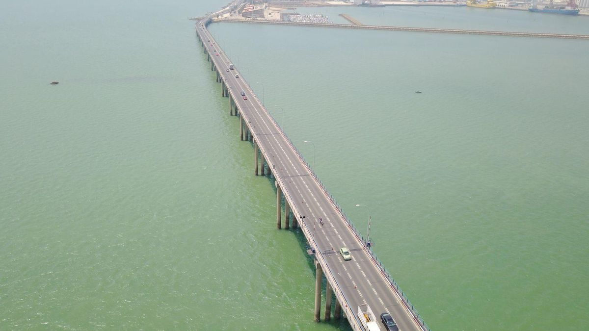 Construido en 1969, este puente gaditano de 1.400 metros era el más largo de toda la península