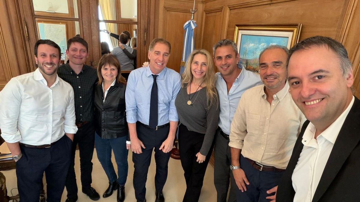 La Casa Rosada volvió a activar la mesa política y cerró filas con Adorni en medio de la presión judicial