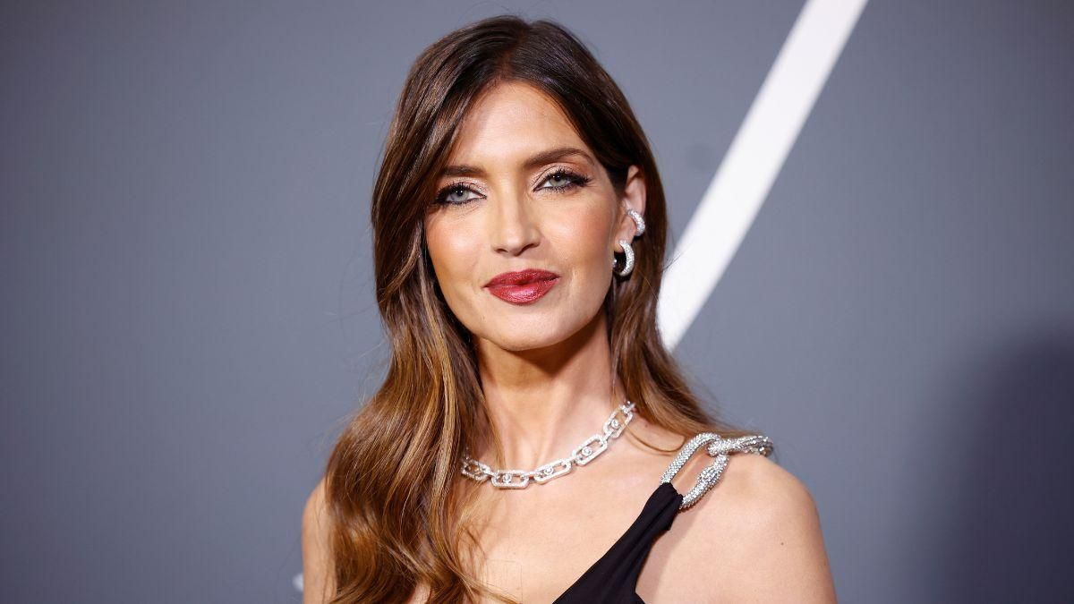 Telecinco explica la evolución de Sara Carbonero tras su ingreso y la posterior intervención: "Un fortísimo abrazo"