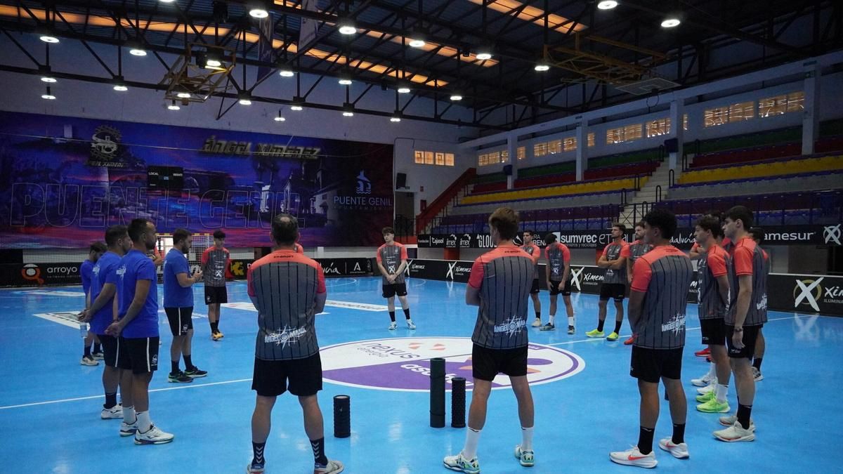Primer entrenamiento del Ángel Ximénez