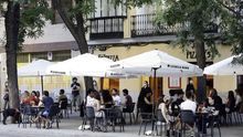 Terrazas llenas en Chamberí. / Josefina Blanco / Europa Press