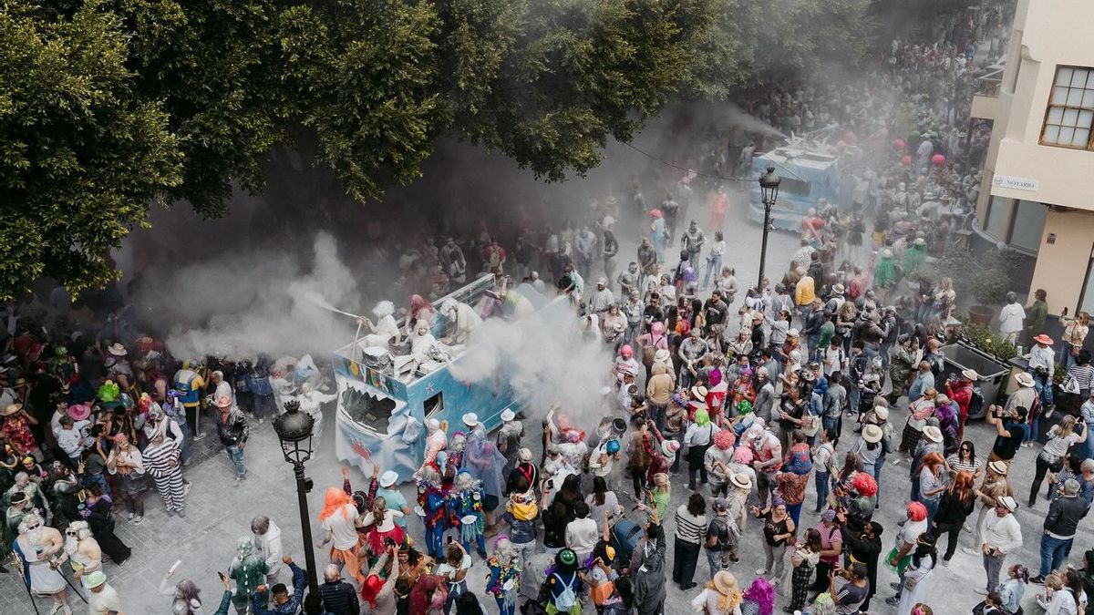 Los Llanos de Aridane se vuelca con uno de sus actos más emblemáticos: la Gran Polvacera