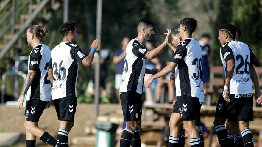 La UD Las Palmas pone en aprietos a todo un Lille