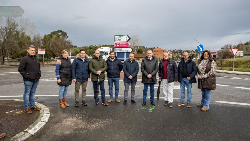 Inicio de las obras de la glorieta en la intersección de la N-611 y la CA-233