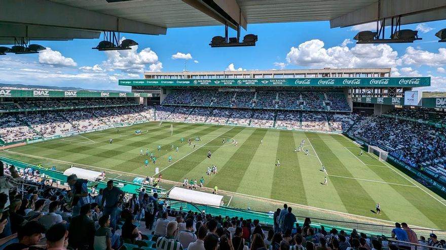 El Córdoba pagará 110.000 euros al año por jugar en El Arcángel