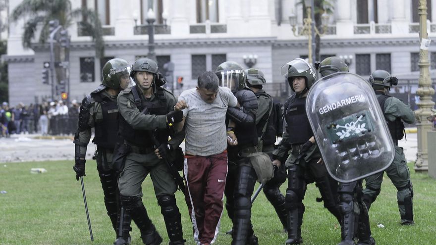 La Justicia ordenó liberar a los detenidos durante la marcha de los jubilados al Congreso