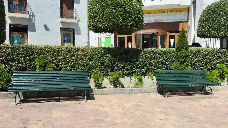 Nuevos bancos verdes en Galapagar