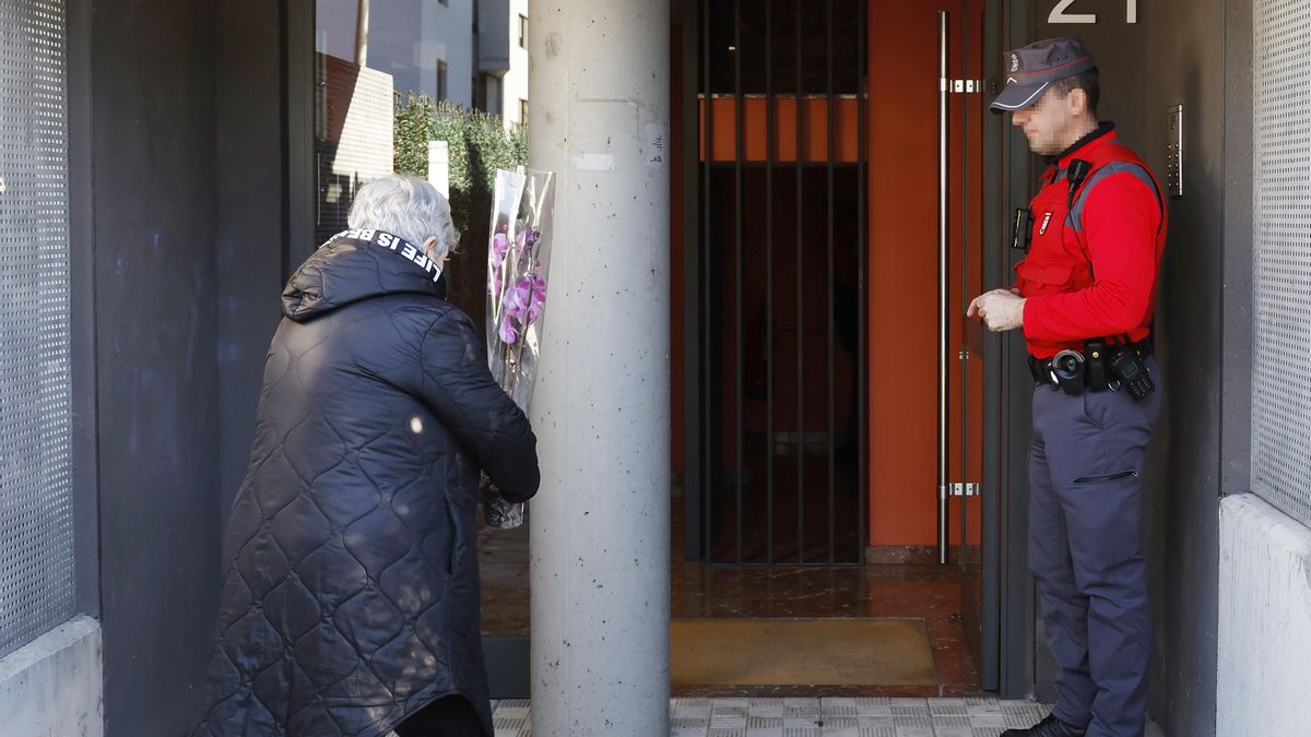 Prisión provisional y sin fianza para el hombre que mató a cuchilladas a su mujer en Sarriguren (Navarra)