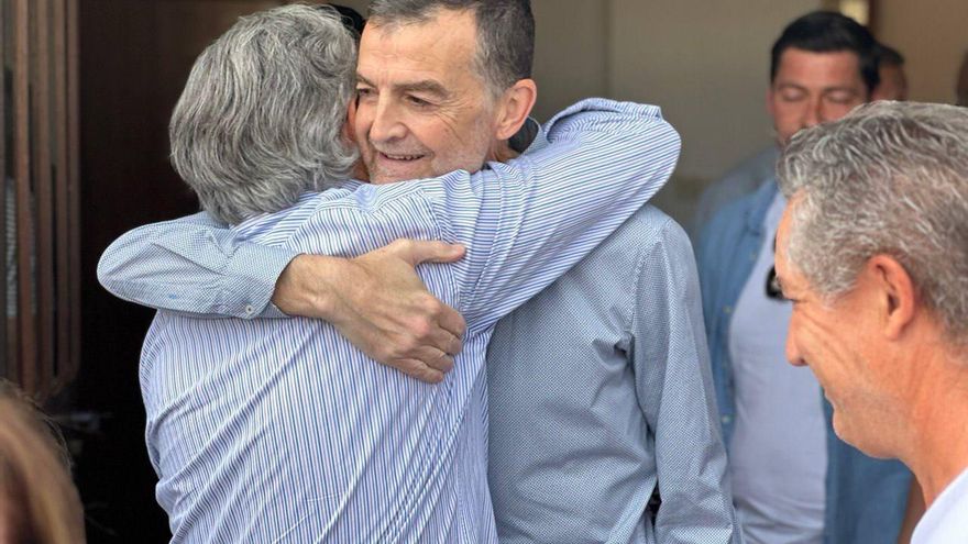 Antonio Maíllo, el hombre que sobrevivió a la nueva política, vuelve a los orígenes de IU