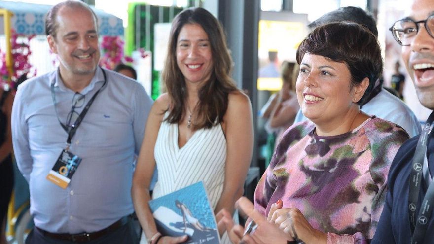 Gran Canaria recibe a una delegación de Reino Unido para promocionar la pasarela de baño y continuar impulsando su internacionalización