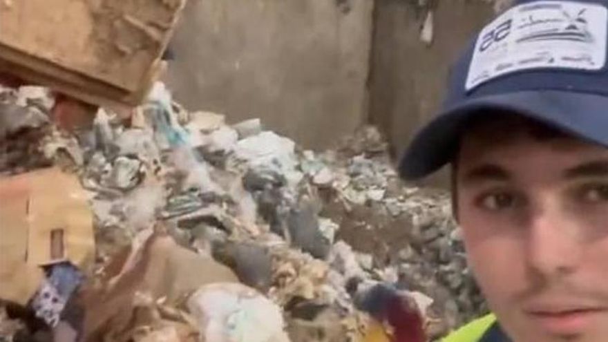 Alfafar desmiente el bulo de Vito Quiles y Alvise Pérez sobre el lanzamiento al vertedero de ropa en buen estado donada por la DANA