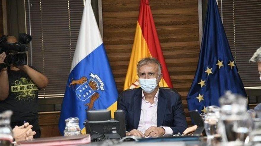 El presidente de Canarias afirma que se hará lo posible por evitar otro confinamiento: "La economía se iría al traste"