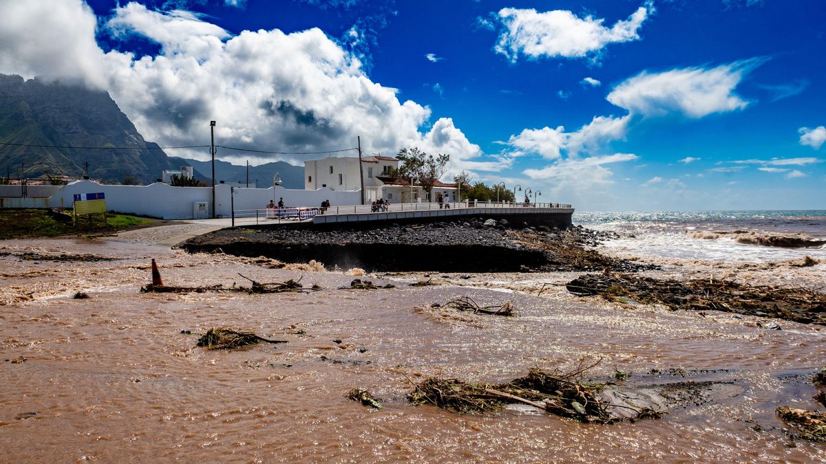 Posibles lluvias fuertes y tormentas para comenzar la semana en Canarias