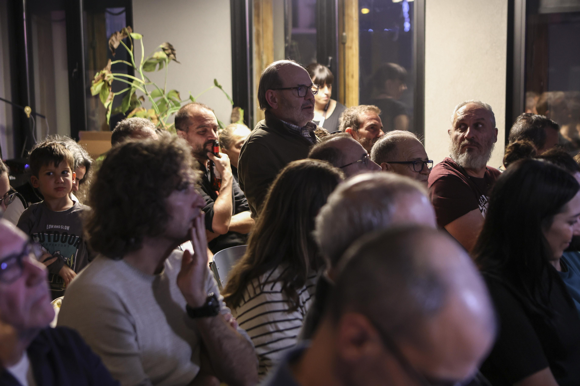 Quique González en la redacción de elDiario.es