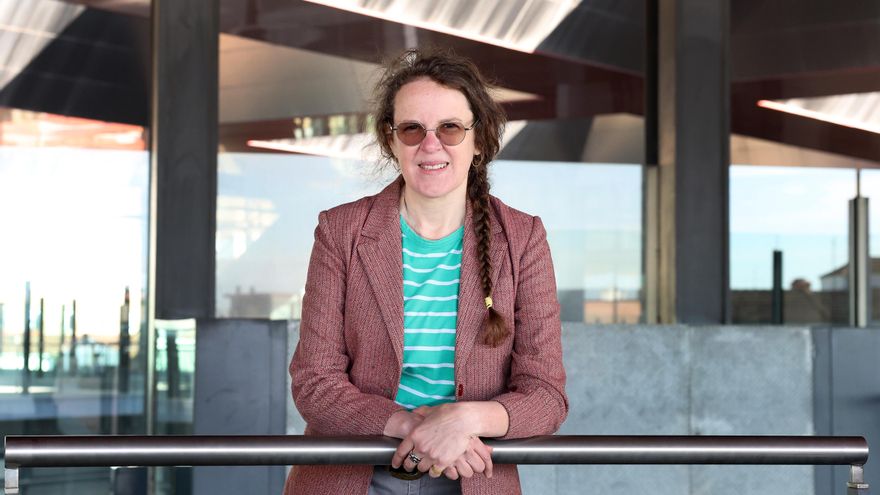 Julie Doucet, dibujante: "Aprendí a contar historias dibujando lo que sueño"