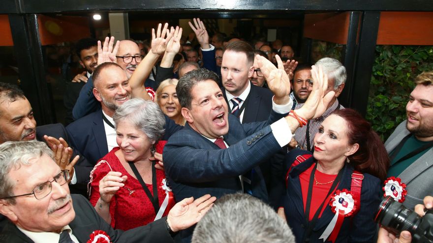 Picardo renueva por cuarta vez como ministro principal de Gibraltar: "Pedro, ya es hora de que tú también formes gobierno"