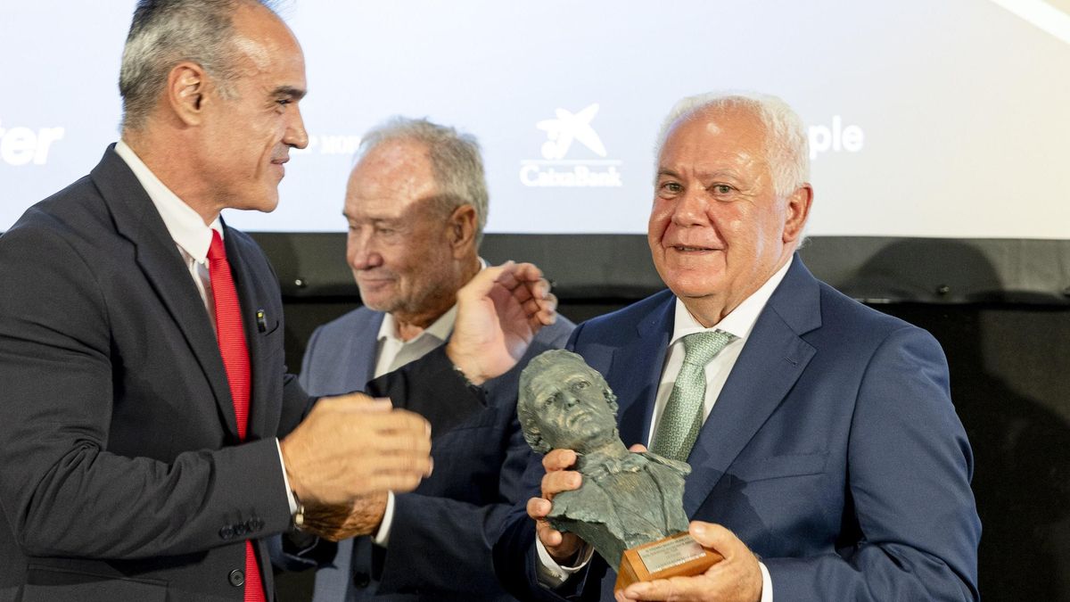 La Real Sociedad Económica de La Palma recibe el IV Premio Bravo Murillo por el 250 aniversario de su creación