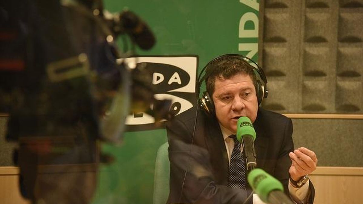 Page cree que especular con el 155 "alimenta a los radicales": "Se debe basar en motivos de ruptura, no de testosterona"