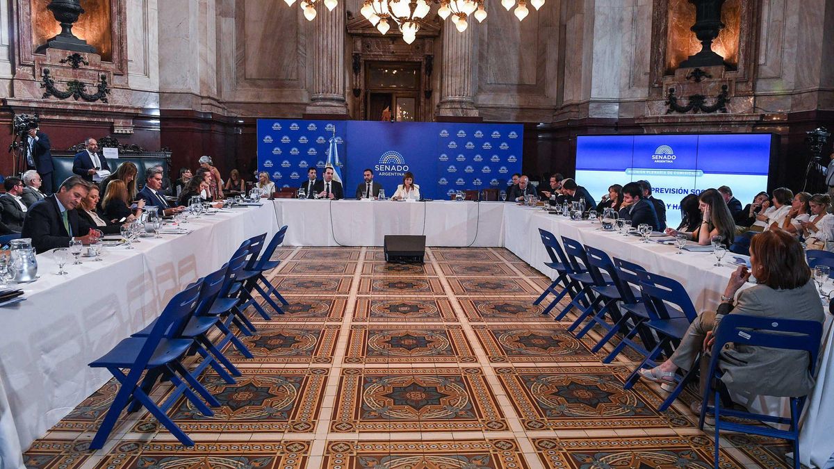 Tras la aprobación en Diputados, el Gobierno acelera el Presupuesto 2026 y el Régimen Penal Tributario en el Senado