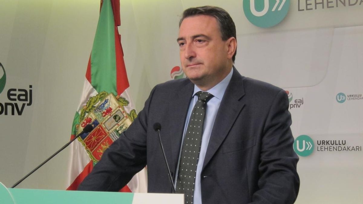 PNV no "prejuzga" al nuevo Gobierno aunque espera "un cambio de actitud" porque "si es continuista, lo pasará mal"