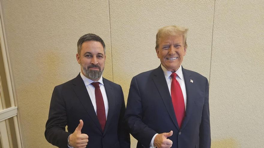 Archivo - El presidente de Vox, Santiago Abascal, se reúne con el expresidente de Estados Unidos Donald Trump en el marco de la CPAC. Washington, 24 de febrero de 2024.