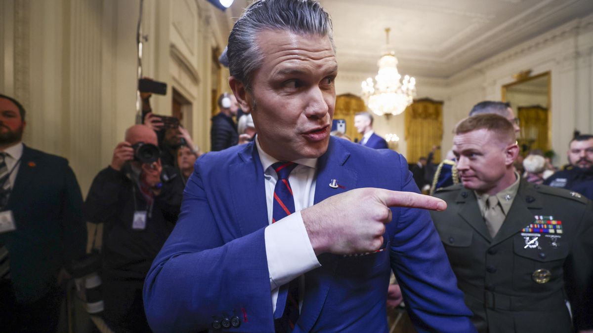 Pete Hegseth, el hombre que juega a la ruleta rusa con nuestra cabeza