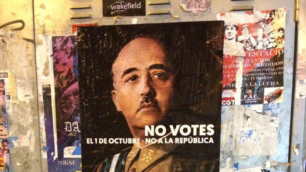 El cartel que ha aparecido esta mañana en distintas ciudades