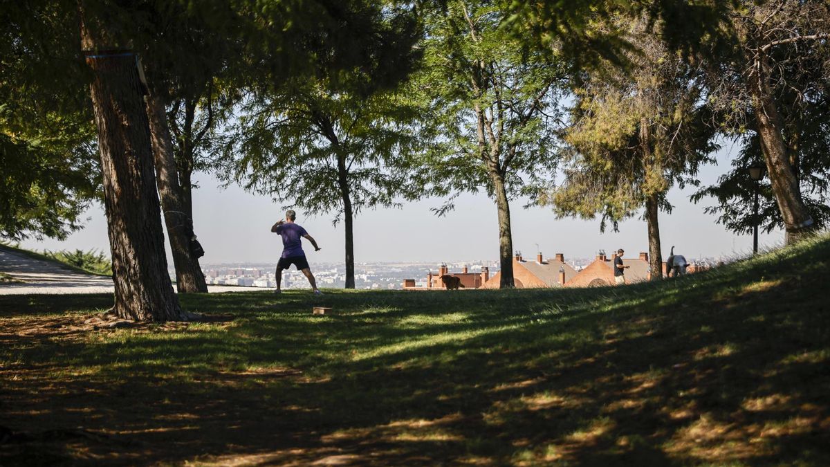 Aviso amarillo por altas temperaturas este fin de semana en Madrid: los termómetros llegarán hasta los 38 grados