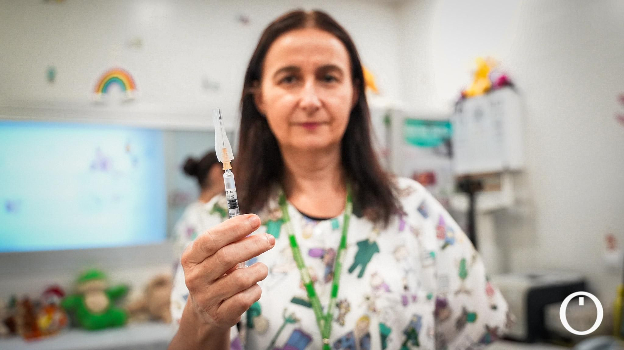 Primer día de vacunación contra la gripe infantil