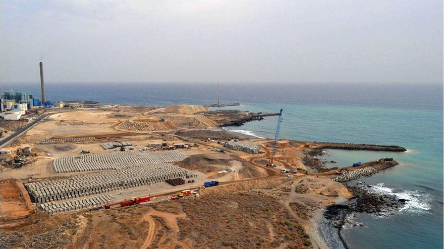 Canarias cierra filas contra la entrada del gas a pesar del decreto estatal de medidas por la crisis energética