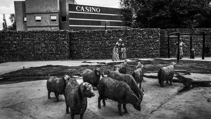 Añelo, la localidad-epicentro de Vaca Muerta que depende del petróleo