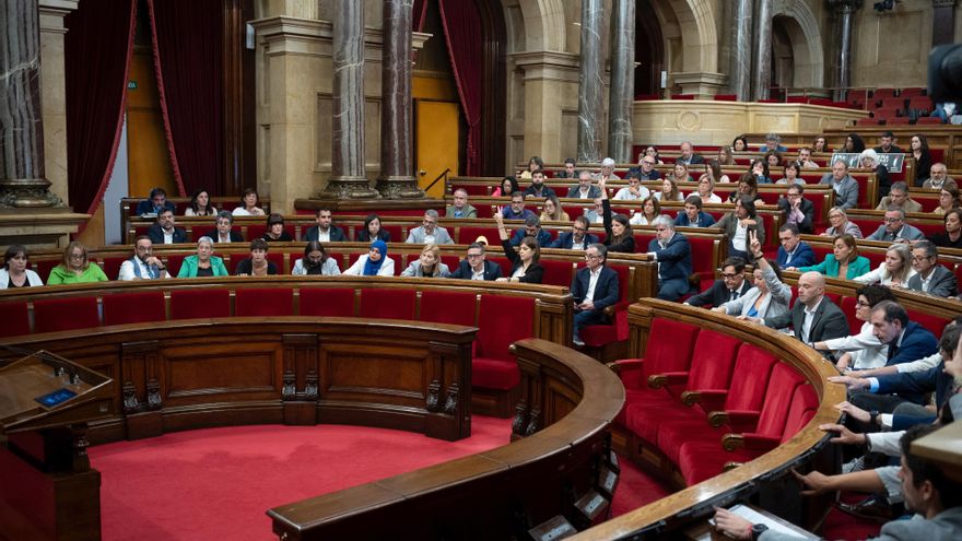 Junts y ERC quieren contar el voto de Puigdemont y Puig para la Mesa del Parlament pese al Constitucional