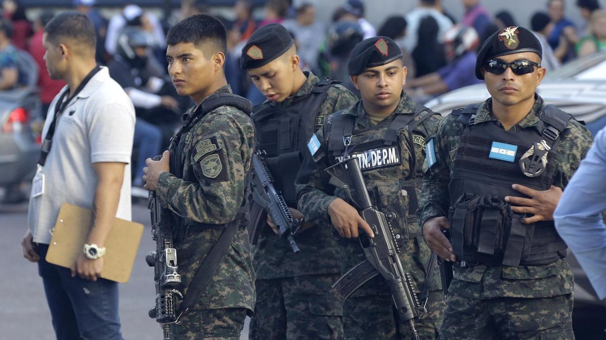 Violencia, acusaciones de fraude y el intervencionismo de EEUU marcan las elecciones de Honduras