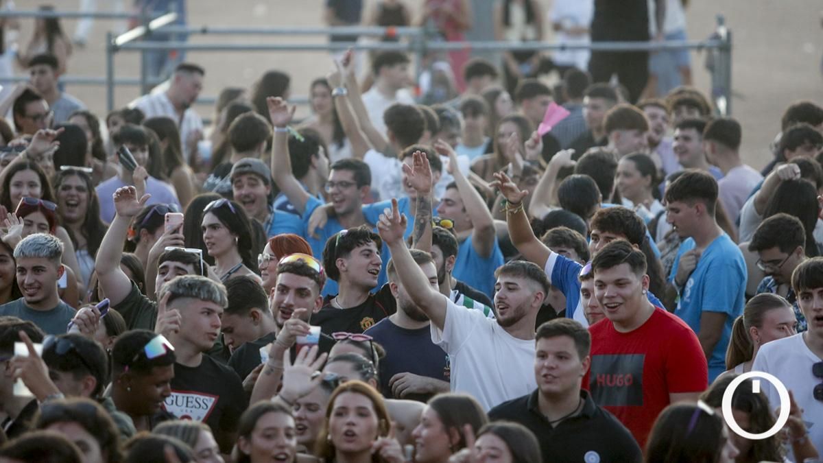 Fiesta de bienvenida universitaria