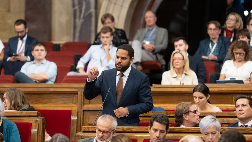 Archivo - El presidente de Vox en el Parlamento de Catalunya, Ignacio Garriga, interviene en el Parlament en el inicio de la segunda sesión del Debate de Política General, a 30 de septiembre de 2022, en Barcelona, Cataluña, (España).