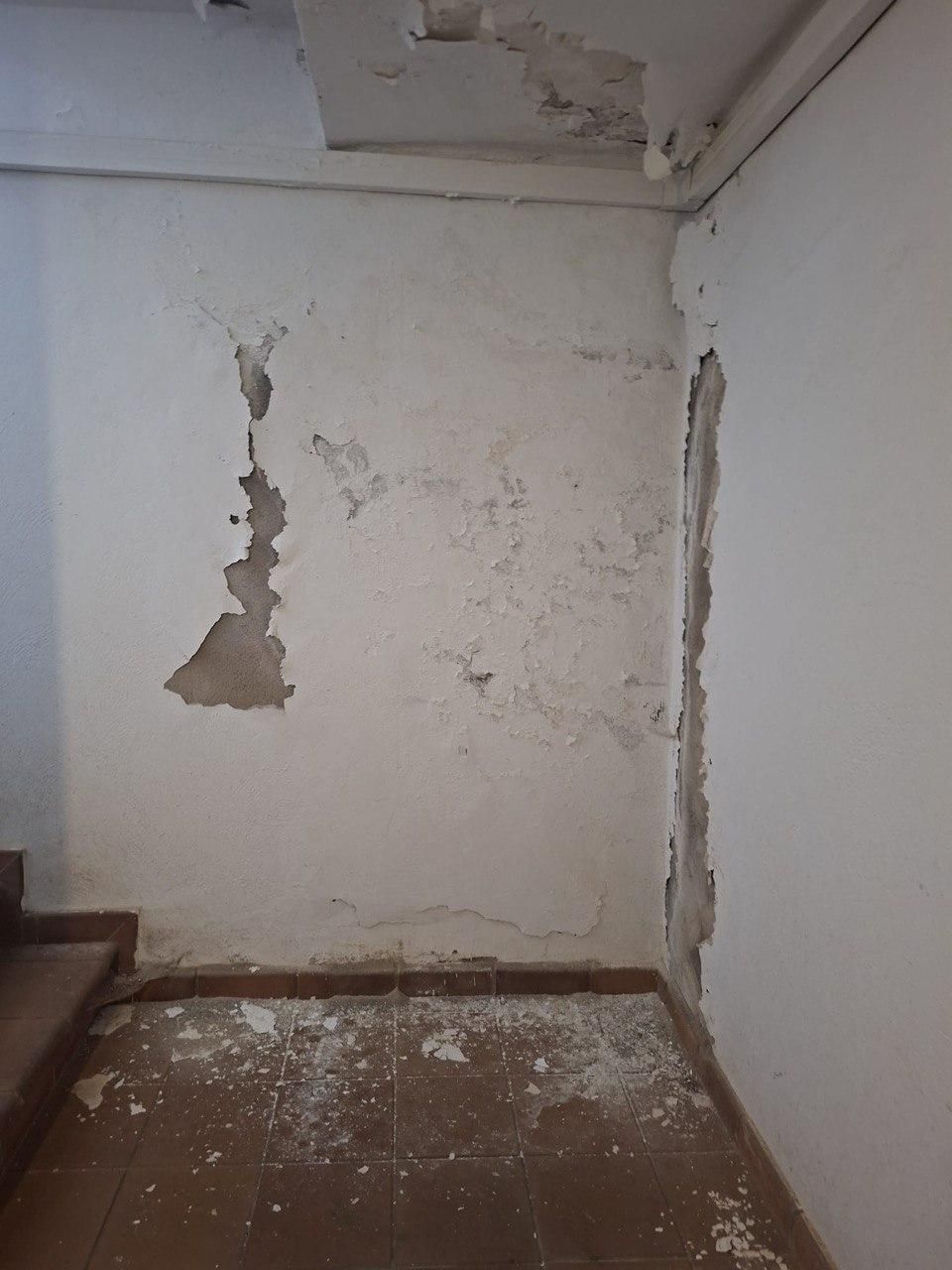 Humedades en la Casa de la Juventud de Telde.
