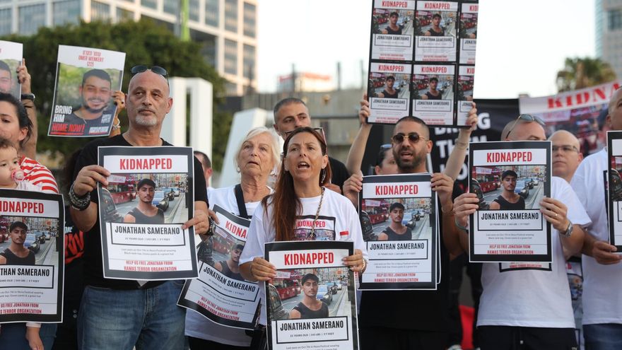 Families of Hamas hostages rally for their release in Tel Aviv