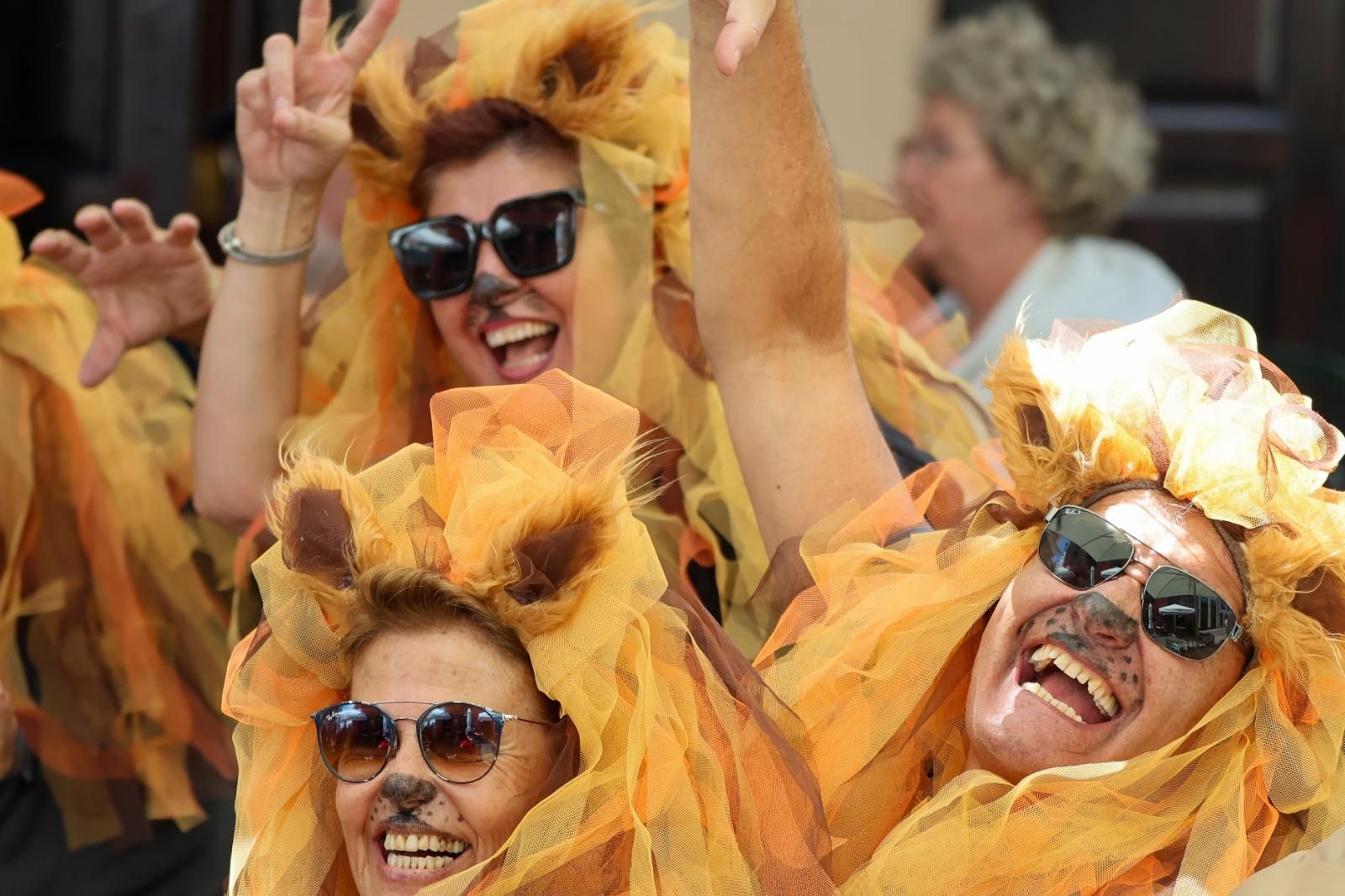 Derroche de creatividad en la Fiesta de La Peluca. JOSÉ AYUT
