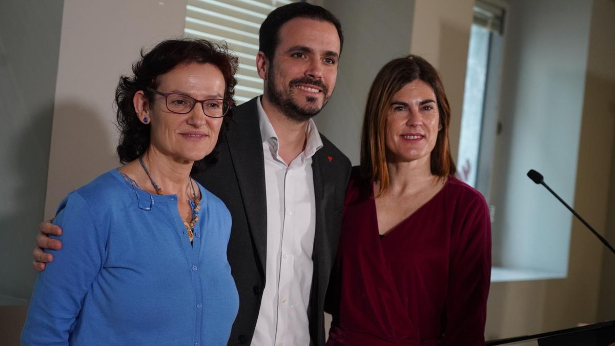 Isabel Salud, con el exministro Alberto Garzón y con Miren Gorrotxategi