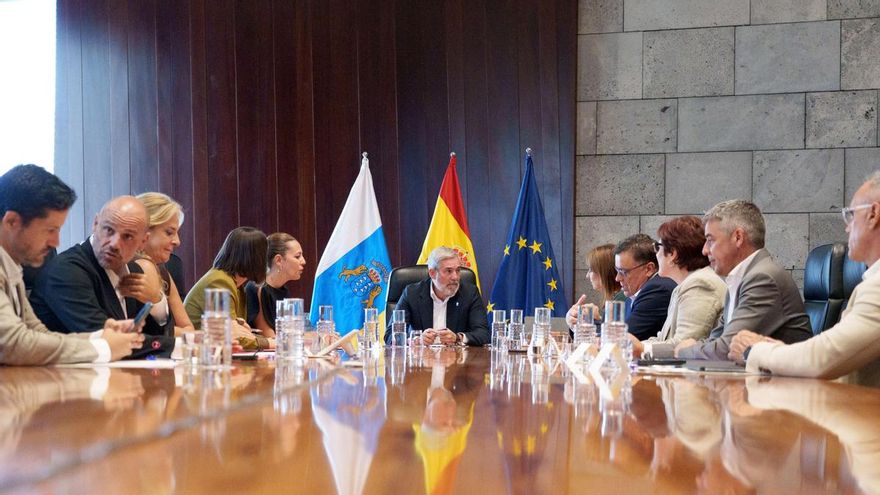 El Gobierno de Clavijo encara el último año de legislatura con la vivienda y los servicios públicos como asignaturas pendientes