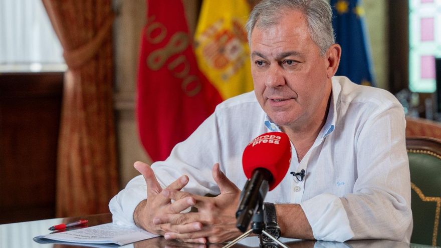 El alcalde de Sevilla abre la puerta a que parte de la parcela del futuro pulmón verde en el centro se destine a otros usos