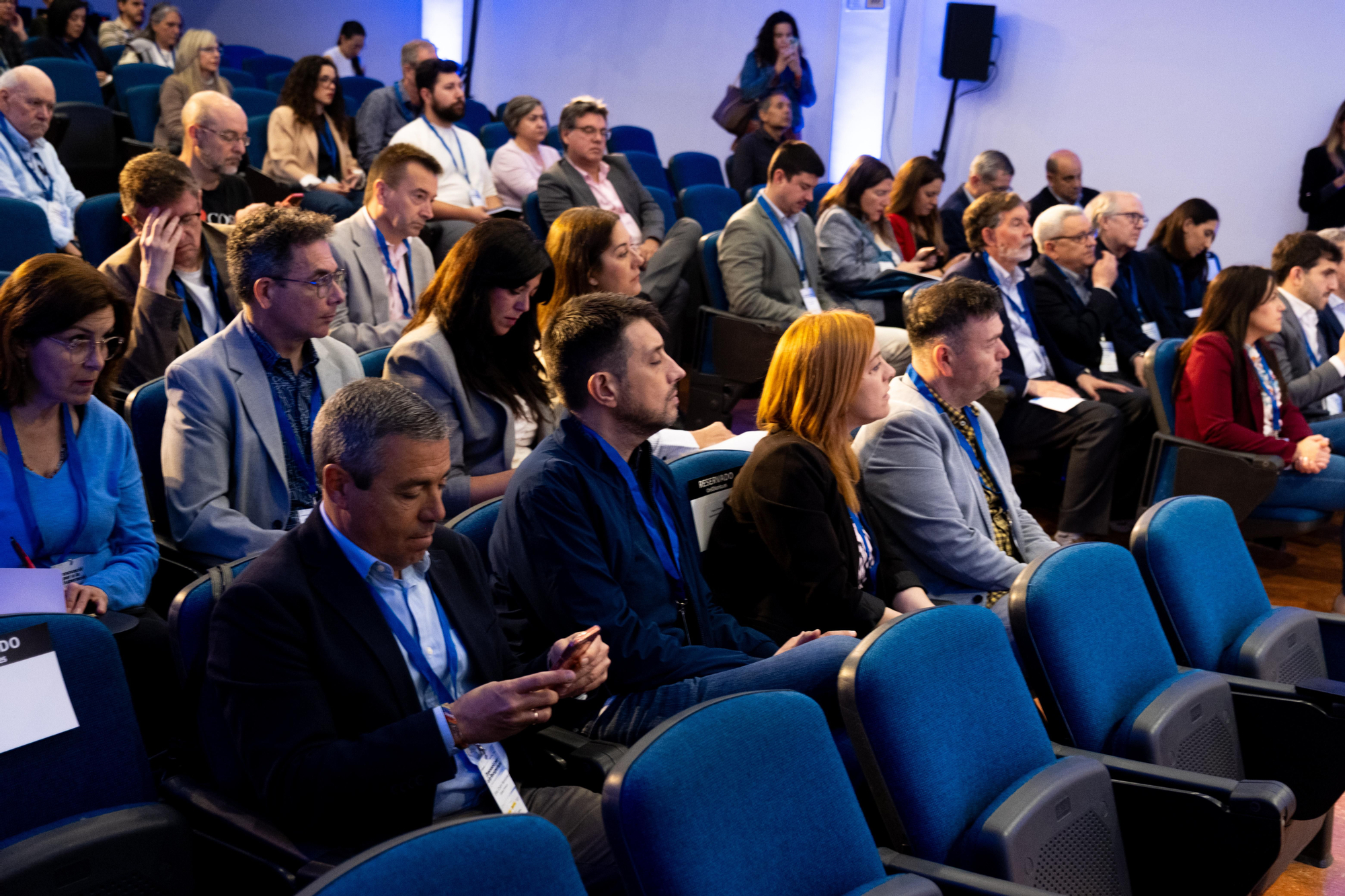 Algunos de los asistentes a la jornada 'Innovació per la Recuperació. Reconstruint València després de les inundacions de la DANA'
