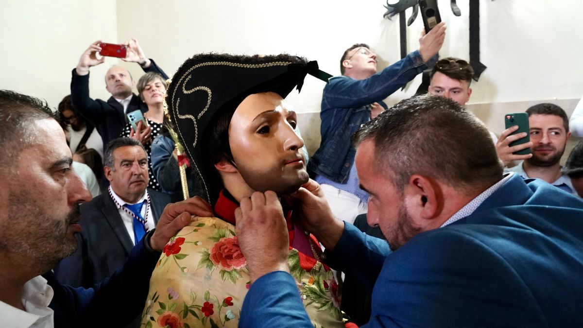 Procesión del Corpus Christi de la localidad leonesa de Laguna de Negrillos.