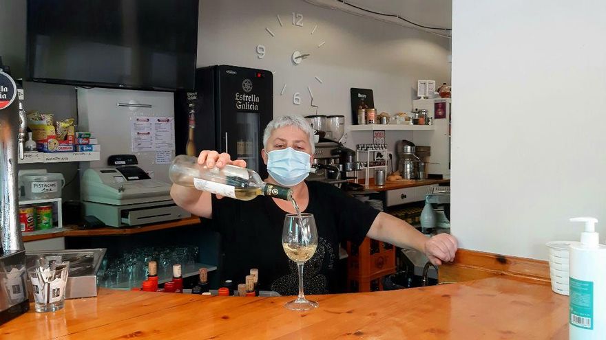 Mamen Sánchez, camarera del bar 'Artale', el más próximo al nuevo Guggenheim