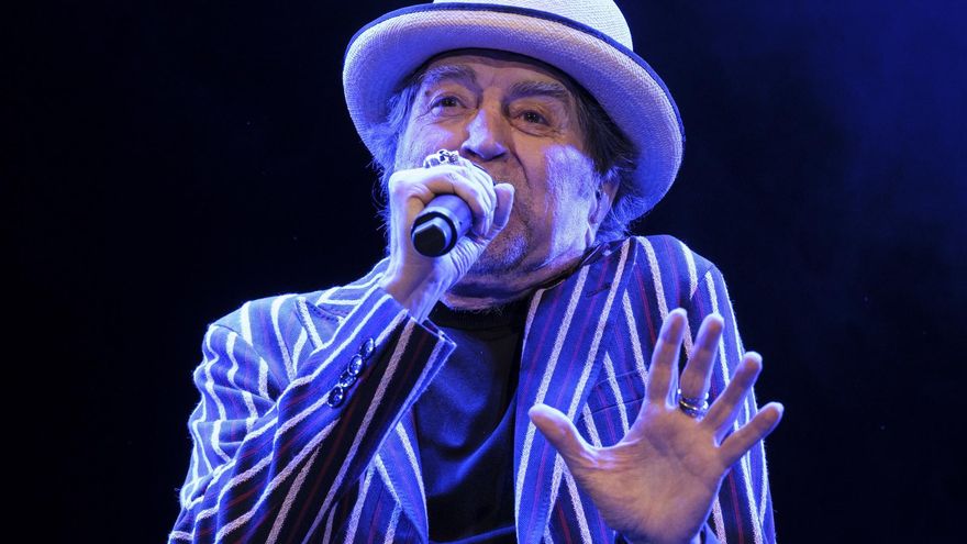 Joaquín Sabina, durante un concierto este jueves en Las Palmas de Gran Canaria