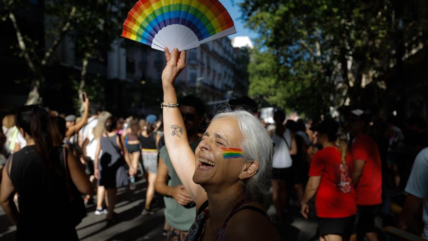 No corremos ni temblamos: marchamos con orgullo