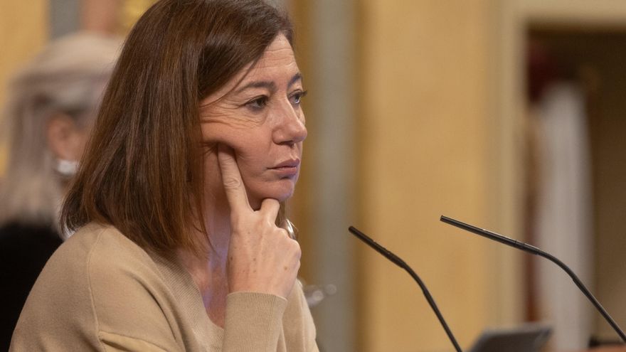 La presidenta del Congreso, Francina Armengol,  en la sesión de control