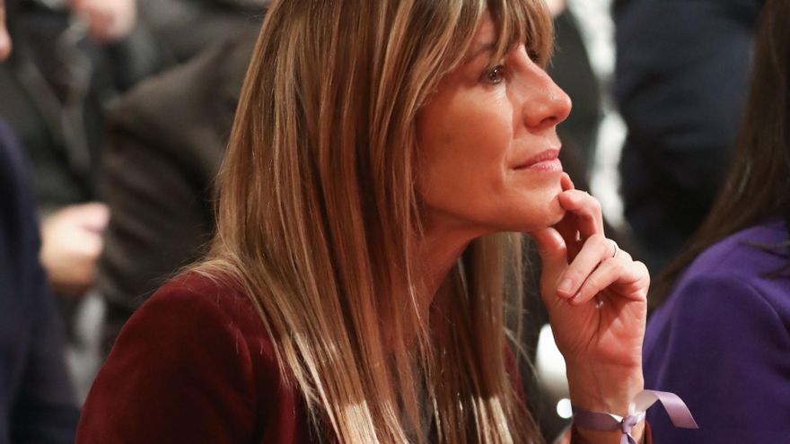 Begoña Gómez reclama al juez Peinado que paralice la causa hasta que se resuelva su recurso contra el jurado popular