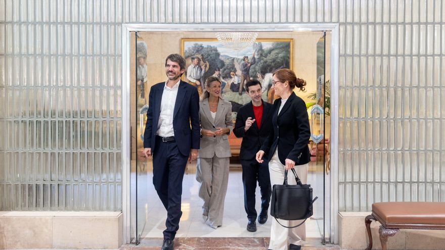 Los partidos de Sumar en el Gobierno aceleran sus encuentros y piensan ya en la candidatura para las generales