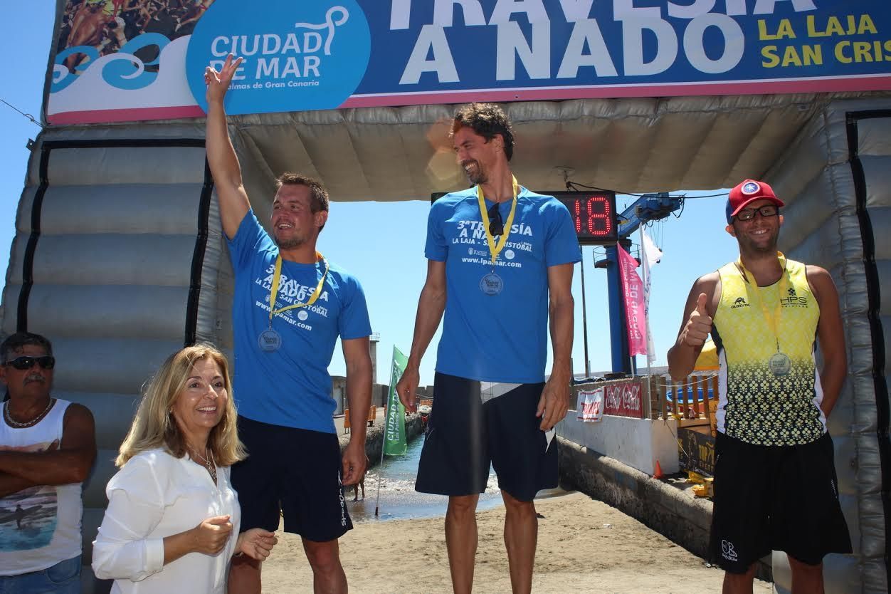 Travesía a nado La Laja-San Cristóbal. (ALEJANDRO RAMOS)